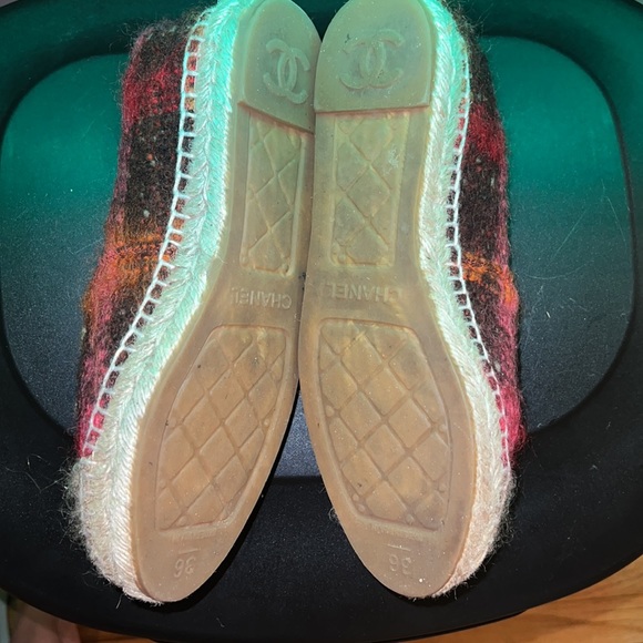 Chanel CC Espadrilles - Picture 3 of 7
